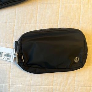 Lululemon belt bag. NWT. I have two of them!